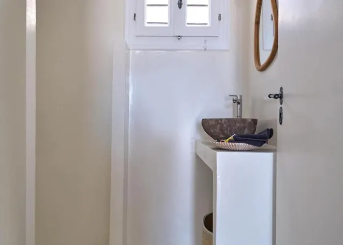 Semesterbostad Stratos House